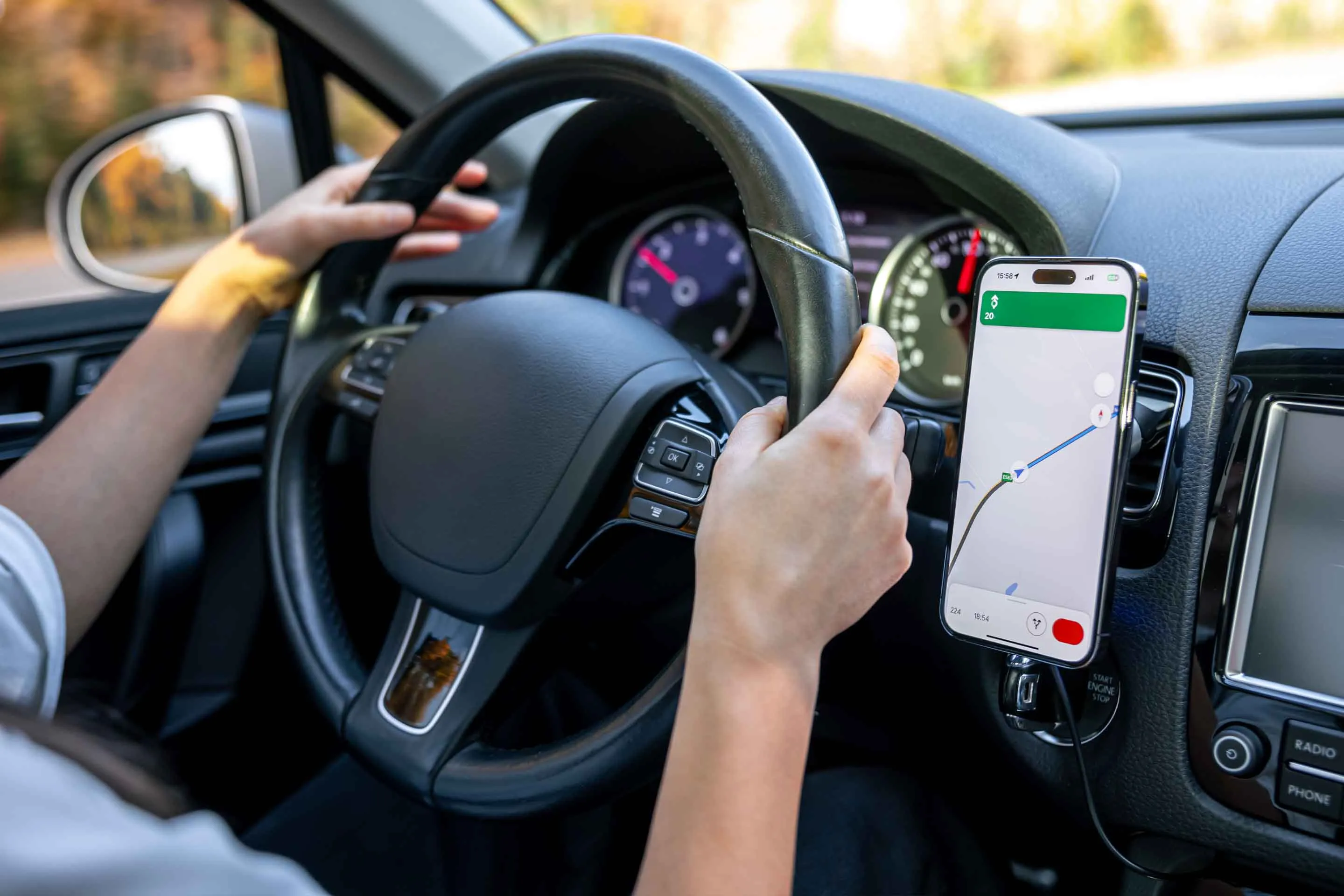 Can Using a Monitoring App on Your Teen Driver Save You Money on Insurance?
